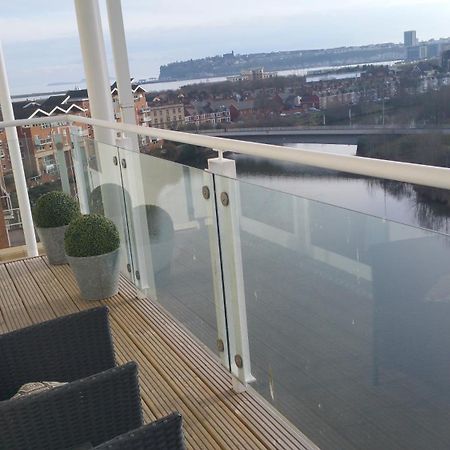 Century Wharf Apartments By Urban Space Cardiff Exterior photo